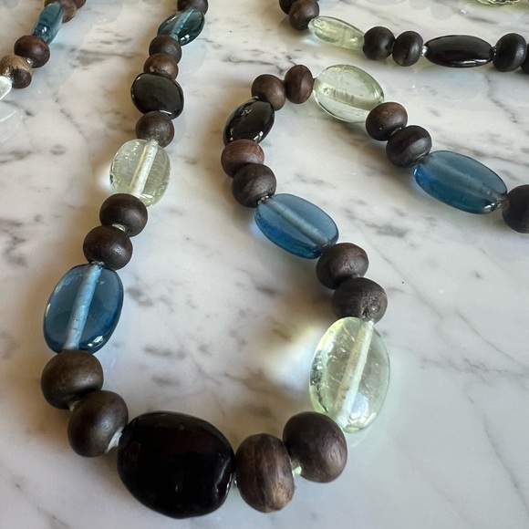✨FREE with purchase! Beautiful glass + wood bead necklace 32” long (doubled up) - Picture 3 of 7